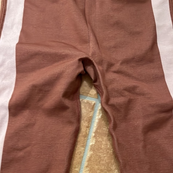 Fabletics Leggings - Picture 2 of 5